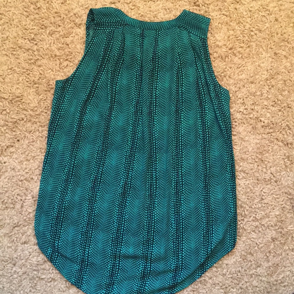 Green Patterned Tank - Picture 3 of 3